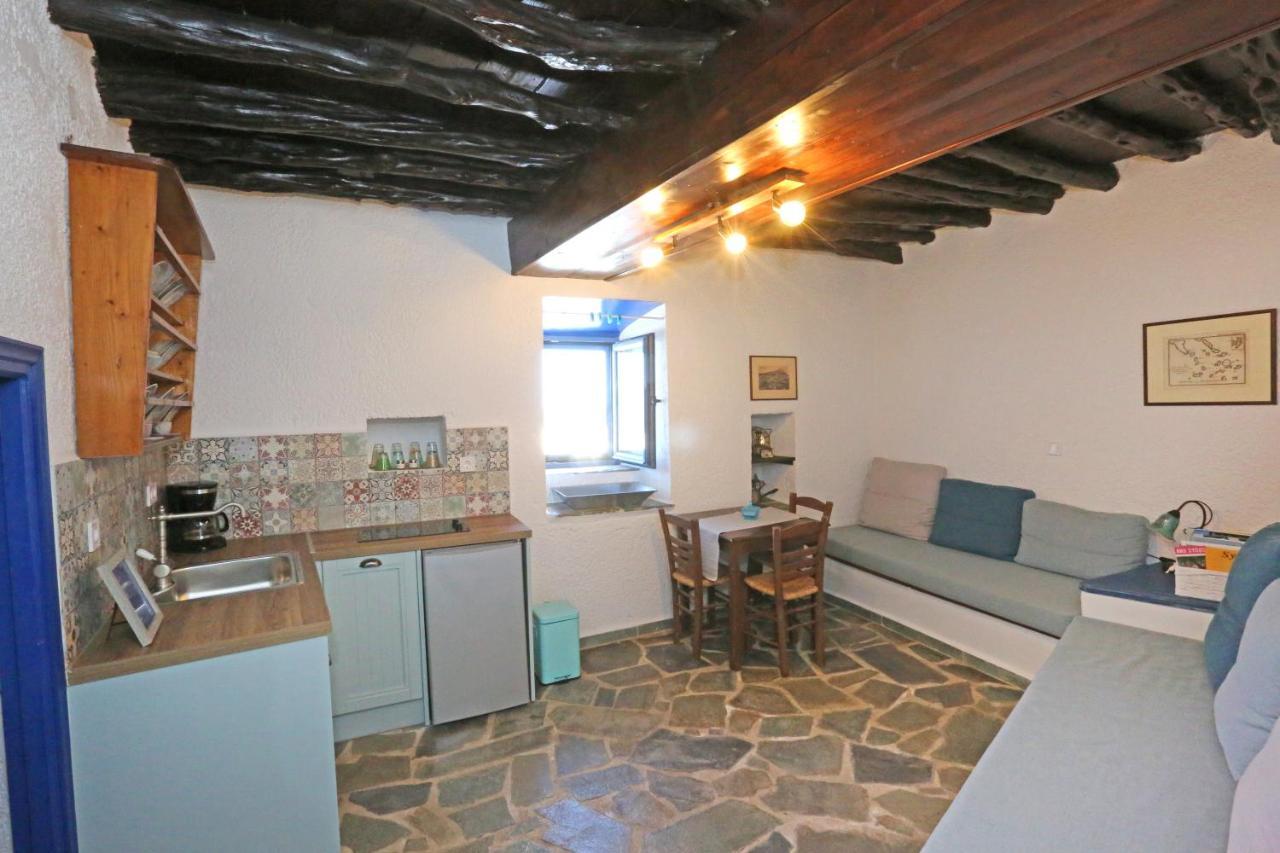 Le Petit Chateau Ano Syros Zewnętrze zdjęcie