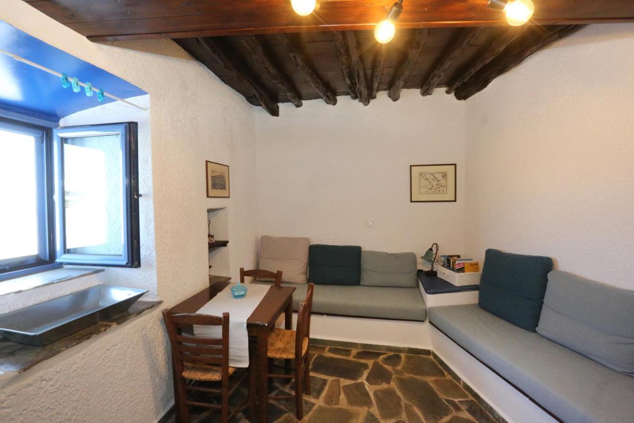 Le Petit Chateau Ano Syros Zewnętrze zdjęcie