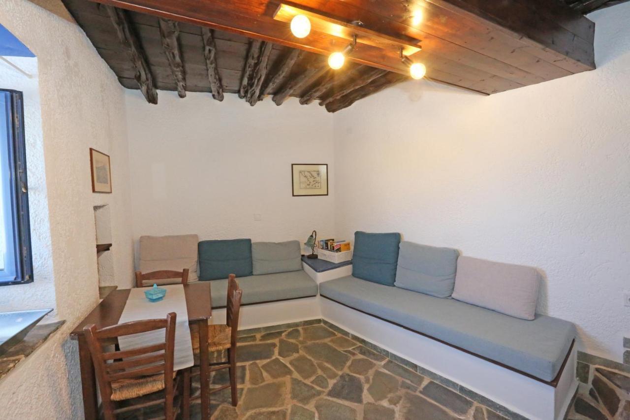 Le Petit Chateau Ano Syros Zewnętrze zdjęcie
