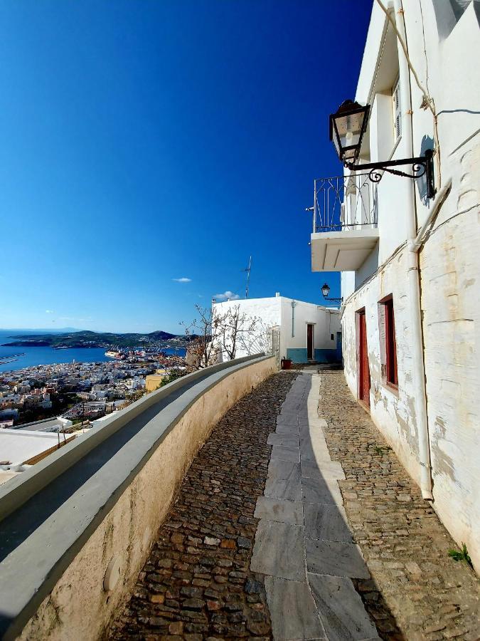 Le Petit Chateau Ano Syros Zewnętrze zdjęcie
